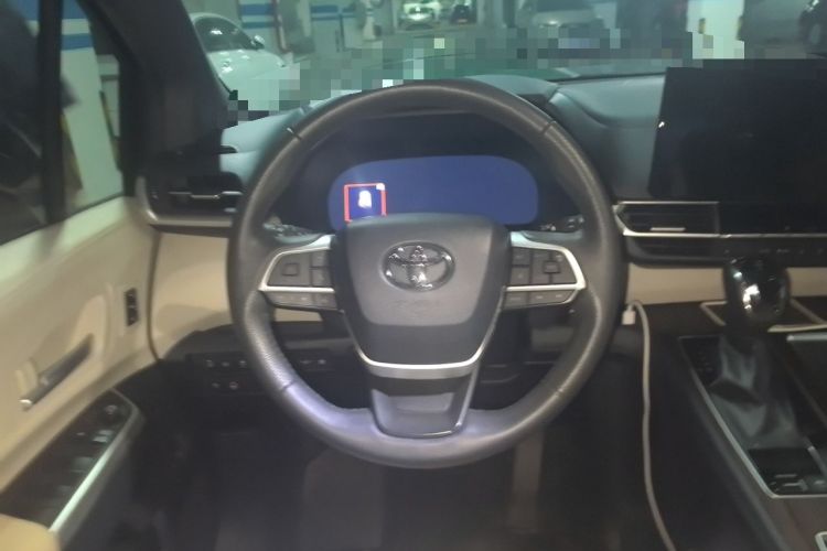 Used Toyota Granvia 2023 2.5L Hybrid Prestige PLUS Edition Steering Wheel