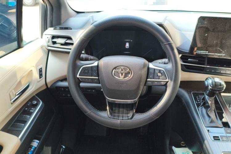 Used Toyota Granvia 2023 2.5L Hybrid Prestige VIP Edition Steering Wheel