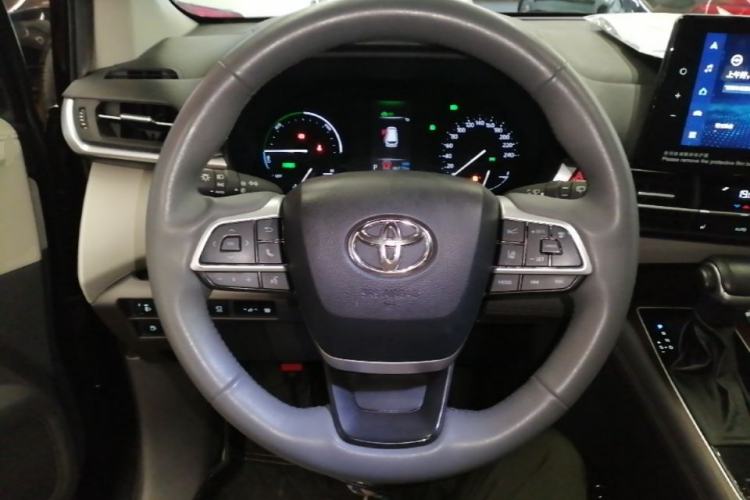 Used Toyota Granvia 2023 2.5L Hybrid Prestige PLUS Edition Steering Wheel