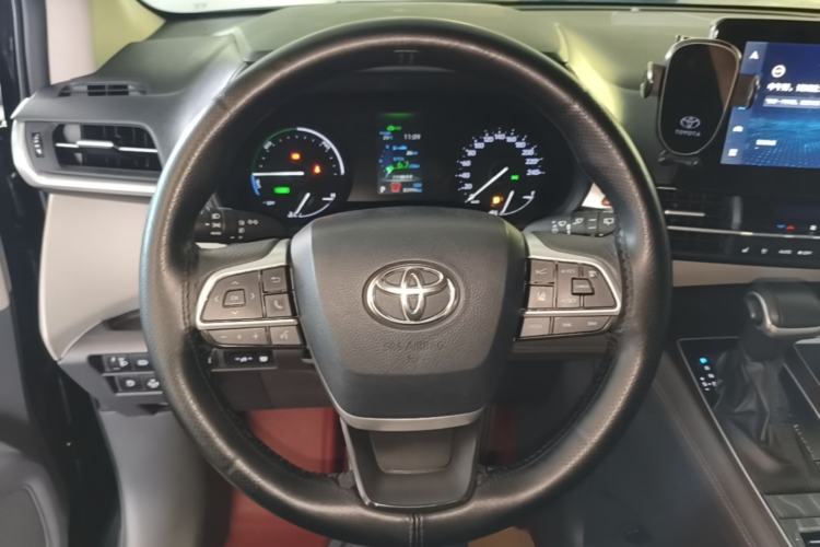 Used Toyota Granvia 2023 2.5L Hybrid Prestige PLUS Edition Steering Wheel