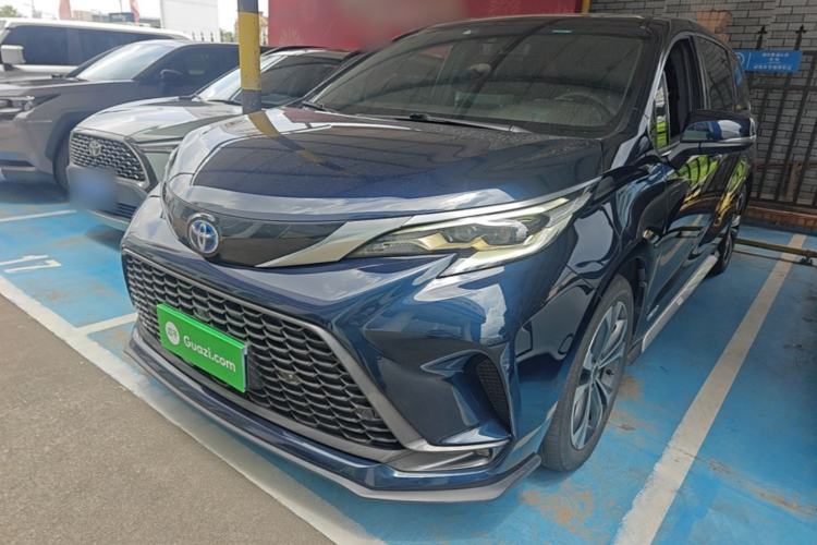 Used Toyota Granvia 2023 2.5L Hybrid Flagship VIP Edition Guazi used car, China used car export, Used car for sale, Used Toyota cars, Cheapest cars for sale