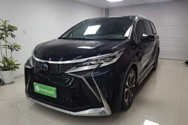 Used Toyota Granvia 2023 2.5L Hybrid Flagship VIP Edition