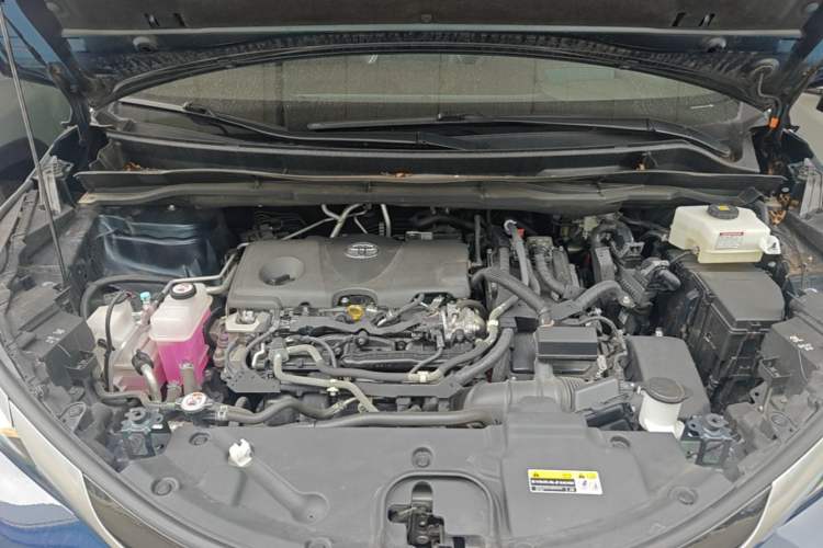 Used Toyota Granvia 2023 2.5L Hybrid Flagship VIP Edition Engine Bay