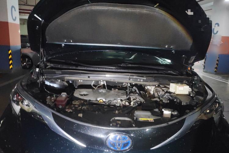 Used Toyota Granvia 2023 2.5L Hybrid Flagship VIP Edition Engine Bay