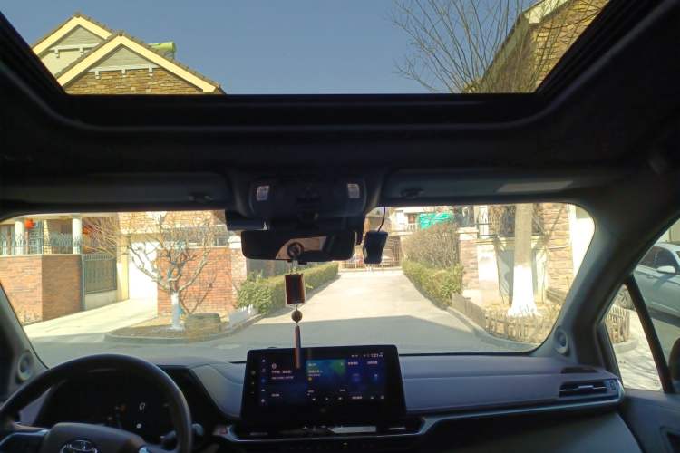 Used Toyota Granvia 2023 2.5L Hybrid Flagship VIP Edition Headliner