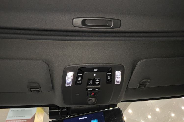 Used Toyota Granvia 2023 2.5L Hybrid Flagship VIP Edition Headliner