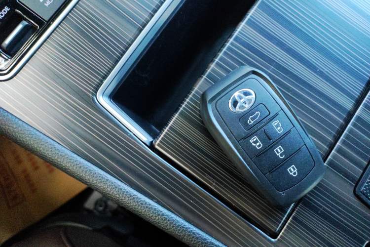 Used Toyota Granvia 2023 2.5L Hybrid Flagship VIP Edition Interior 1
