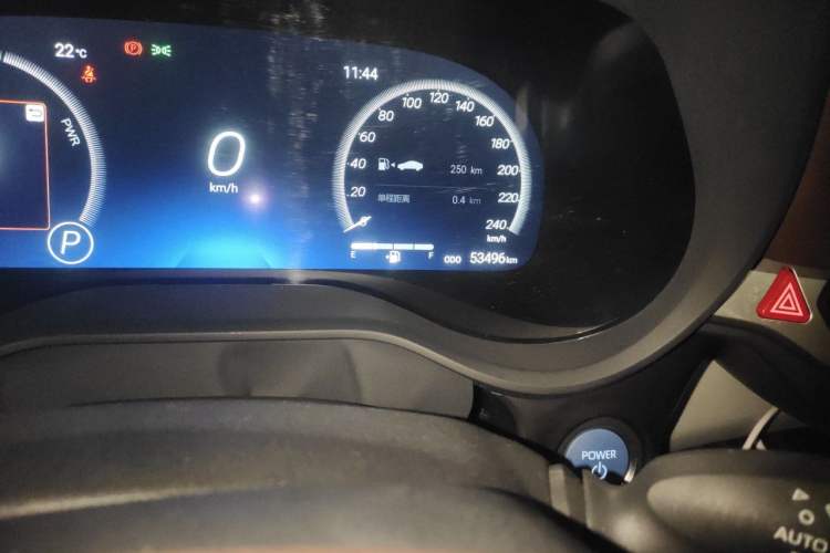 Used Toyota Granvia 2023 2.5L Hybrid Flagship VIP Edition Odometer Close Up