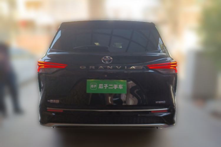 Used Toyota Granvia 2023 2.5L Hybrid Flagship VIP Edition Rear