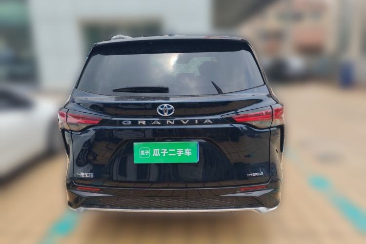 Used Toyota Granvia 2023 2.5L Hybrid Flagship VIP Edition Rear