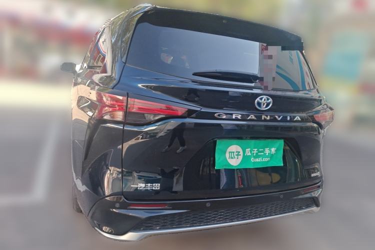 Used Toyota Granvia 2023 2.5L Hybrid Flagship VIP Edition Rear Left 45 Deg