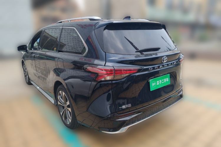 Used Toyota Granvia 2023 2.5L Hybrid Flagship VIP Edition Rear Left 45 Deg