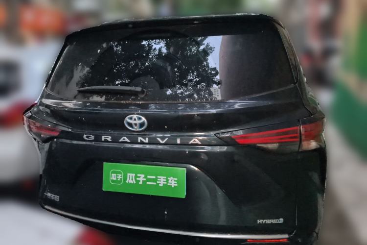 Used Toyota Granvia 2023 2.5L Hybrid Flagship VIP Edition Rear