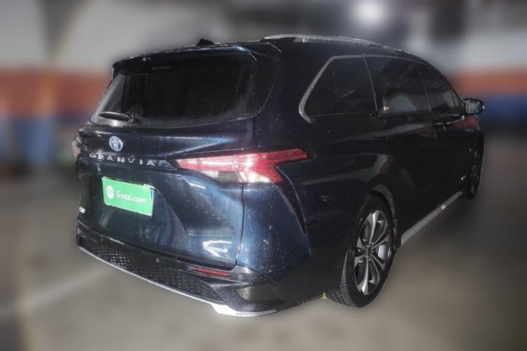Used Toyota Granvia 2023 2.5L Hybrid Flagship VIP Edition Rear Right 45 Deg