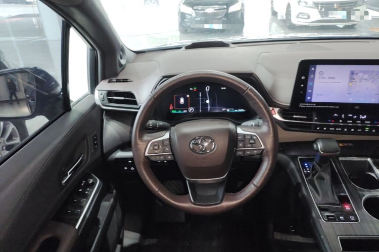 Used Toyota Granvia 2023 2.5L Hybrid Flagship VIP Edition Steering Wheel