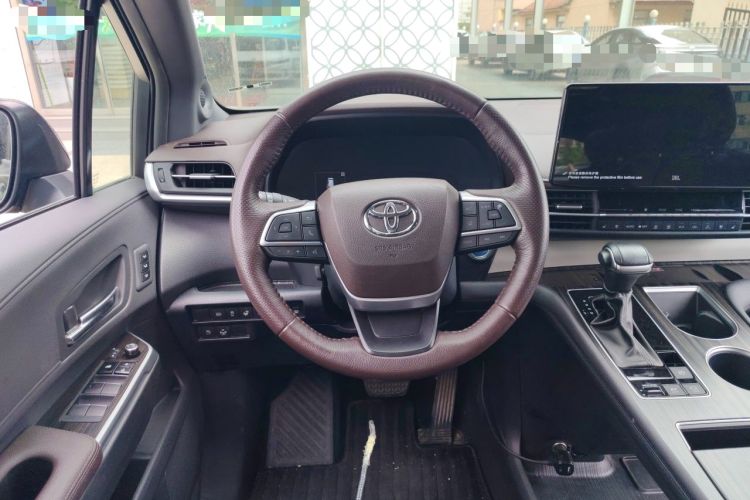 Used Toyota Granvia 2023 2.5L Hybrid Flagship VIP Edition Steering Wheel