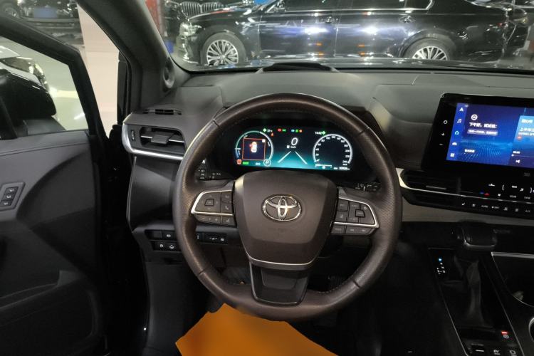 Used Toyota Granvia 2023 2.5L Hybrid Flagship VIP Edition Steering Wheel