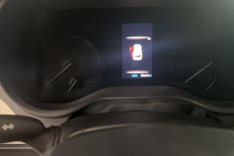 Used Toyota Granvia 2023 2.5L Hybrid Prestige PLUS Edition Odometer Close Up
