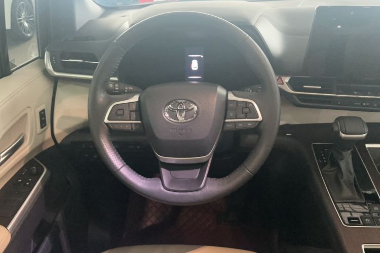 Used Toyota Granvia 2023 2.5L Hybrid Prestige PLUS Edition Steering Wheel