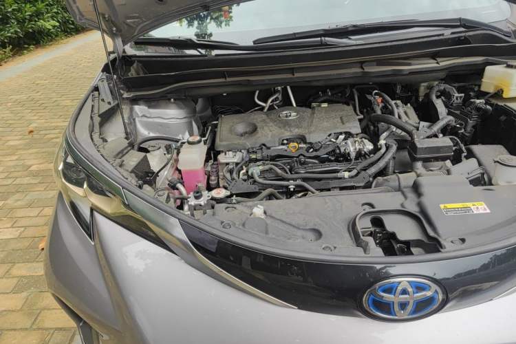 Used Toyota Granvia 2023 2.5L Hybrid Flagship VIP Edition Engine Bay Right