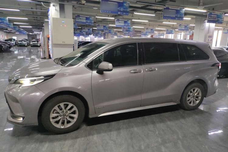 Used Toyota Granvia 2023 2.5L Hybrid Comfort Edition Left Side