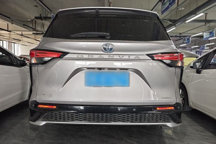 Used Toyota Granvia 2023 2.5L Hybrid Prestige VIP Edition Rear