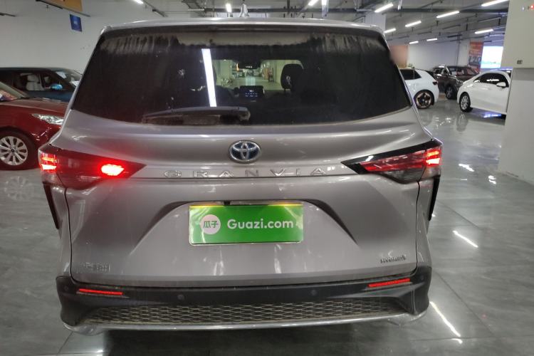 Used Toyota Granvia 2023 2.5L Hybrid Comfort Edition Rear