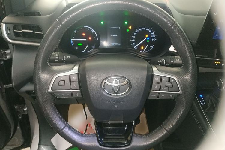 Used Toyota Granvia 2023 2.5L Hybrid Prestige VIP Edition Steering Wheel