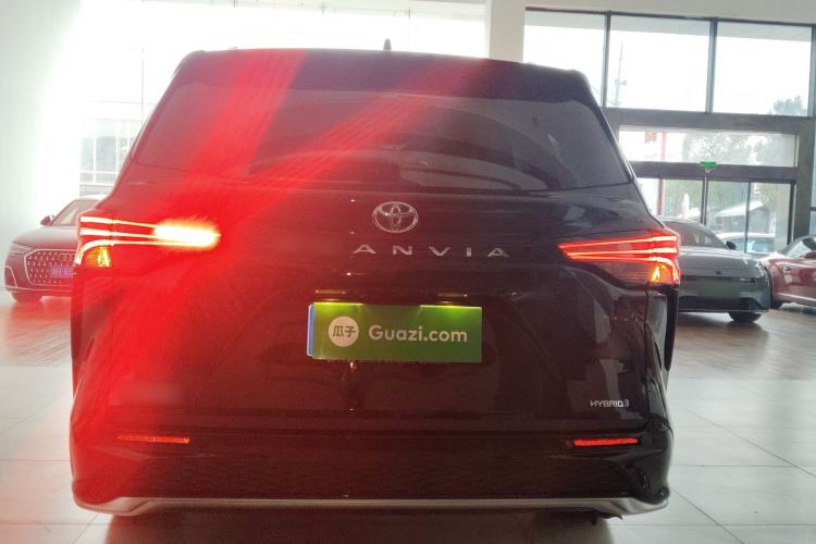 Used Toyota Granvia 2023 2.5L Hybrid Flagship VIP Edition Rear