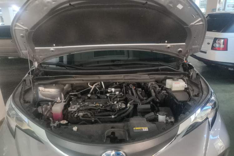 Used Toyota Granvia 2023 2.5L Hybrid Comfort Edition Engine Bay
