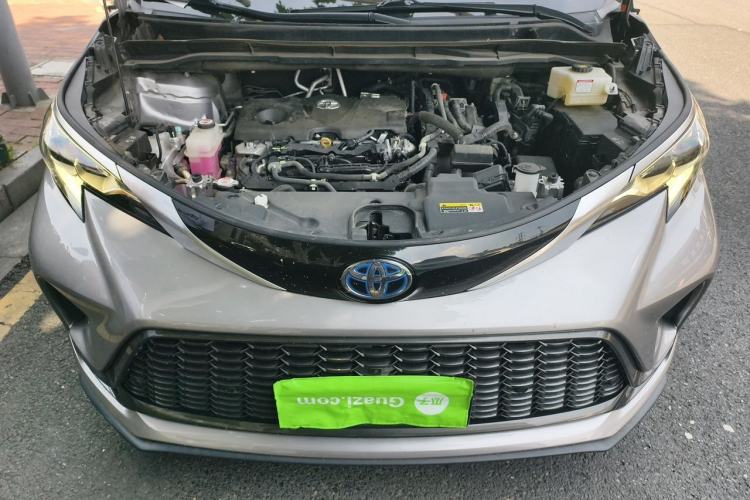 Used Toyota Granvia 2023 2.5L Hybrid Flagship VIP Edition Engine Bay