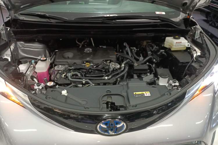 Used Toyota Granvia 2023 2.5L Hybrid Prestige VIP Edition Engine Bay