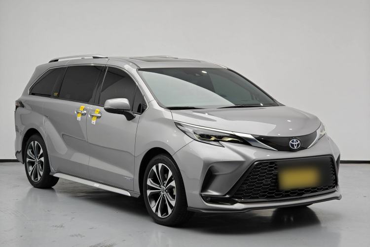 Used Toyota Granvia 2023 2.5L Hybrid Flagship VIP Edition Exterior 2