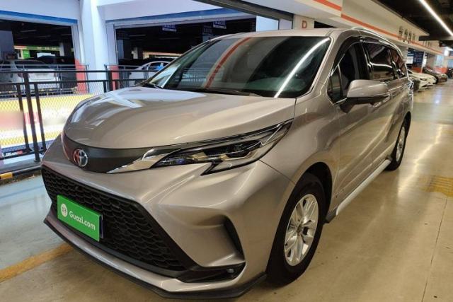 Used Toyota Granvia 2023 2.5L Hybrid Comfort Edition
