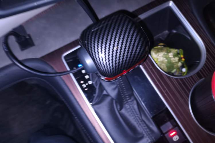 Used Toyota Granvia 2023 2.5L Hybrid Prestige PLUS Edition Gear Lever