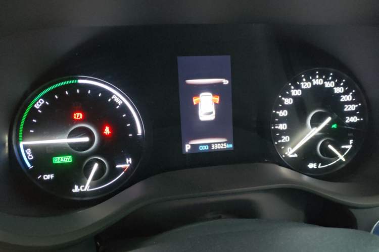 Used Toyota Granvia 2023 2.5L Hybrid Luxury Edition Instrument Cluster