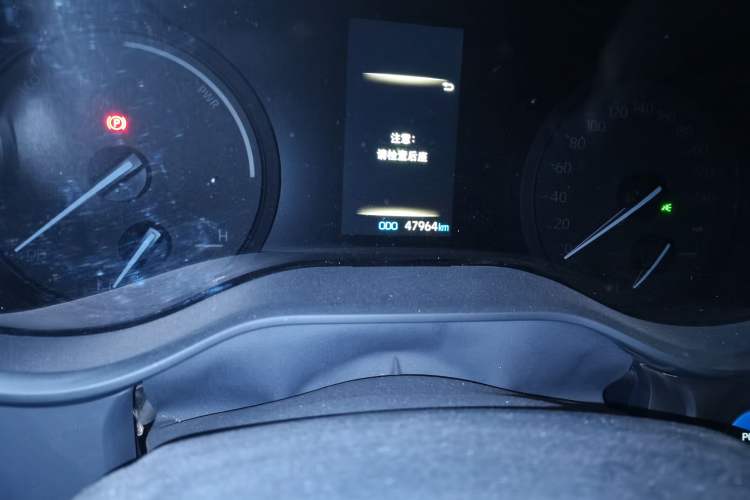 Used Toyota Granvia 2023 2.5L Hybrid Prestige PLUS Edition Odometer Close Up