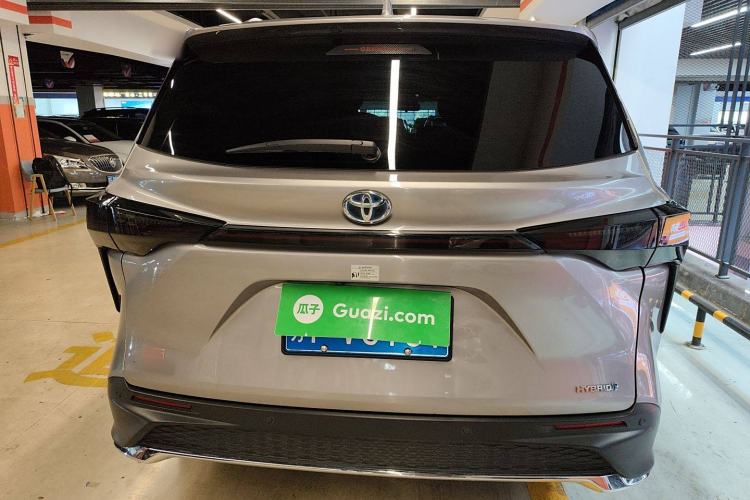 Used Toyota Granvia 2023 2.5L Hybrid Comfort Edition Rear
