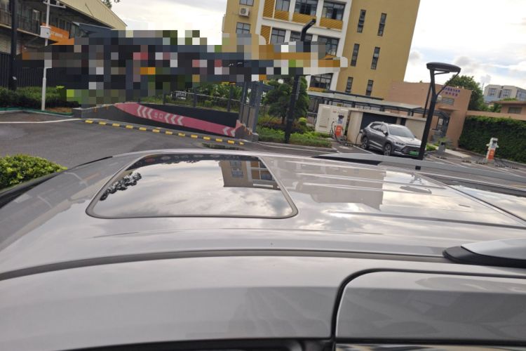 Used Toyota Granvia 2023 2.5L Hybrid Flagship VIP Edition Roof