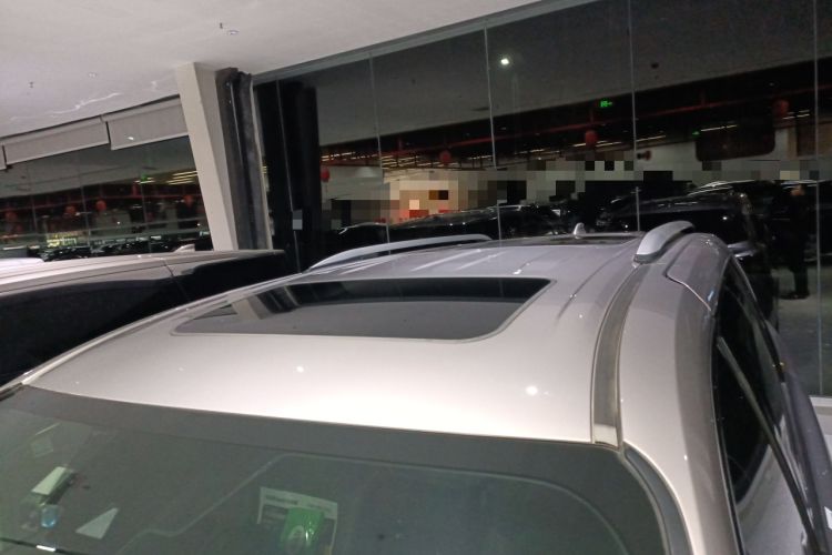 Used Toyota Granvia 2023 2.5L Hybrid Prestige VIP Edition Roof