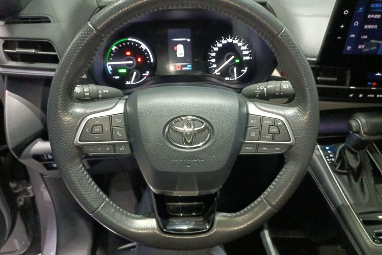 Used Toyota Granvia 2023 2.5L Hybrid Prestige VIP Edition Steering Wheel