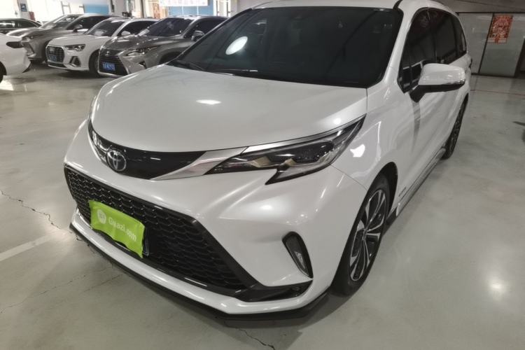 Toyota Granvia 2023 2.5L Hybrid Prestige PLUS Edition