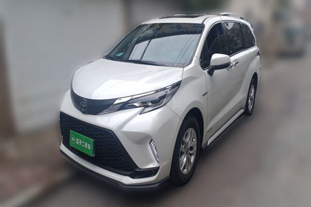 Used Toyota Granvia 2023 2.5L Hybrid Comfort Edition