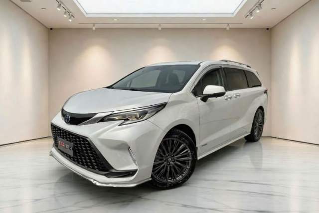 Used Toyota Granvia 2023 2.5L Hybrid Prestige PLUS Edition