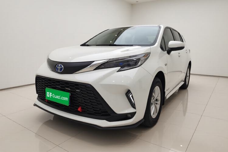 Toyota Granvia 2023 2.5L Hybrid Comfort Edition