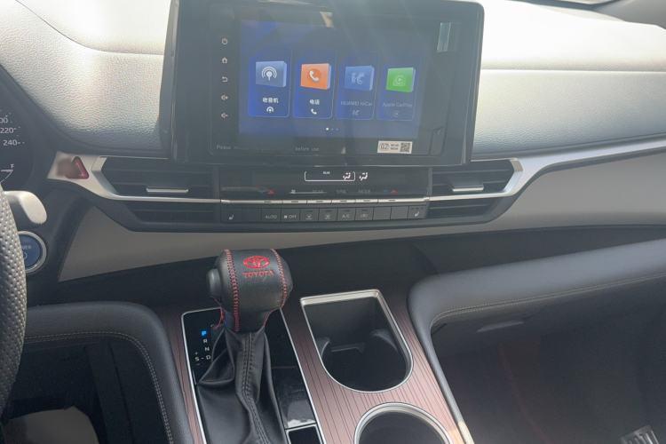 Used Toyota Granvia 2023 2.5L Hybrid Comfort Edition Audio And AC Panel