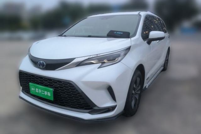 Used Toyota Granvia 2023 2.5L Hybrid Luxury Edition