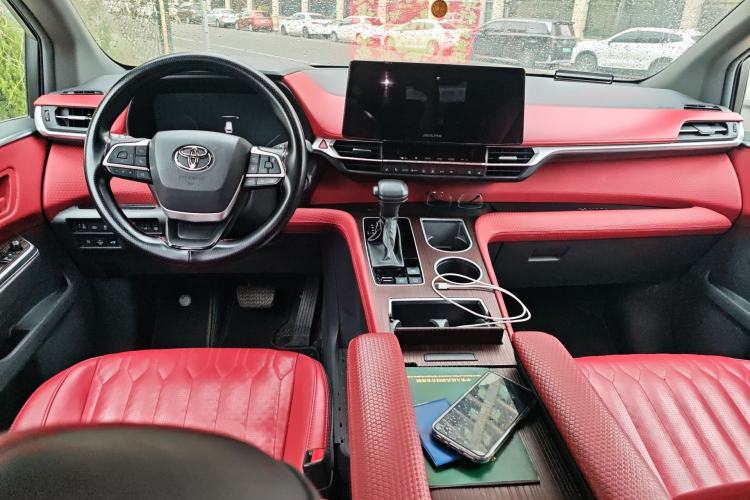 Used Toyota Granvia 2023 2.5L Hybrid Comfort Edition Center Console