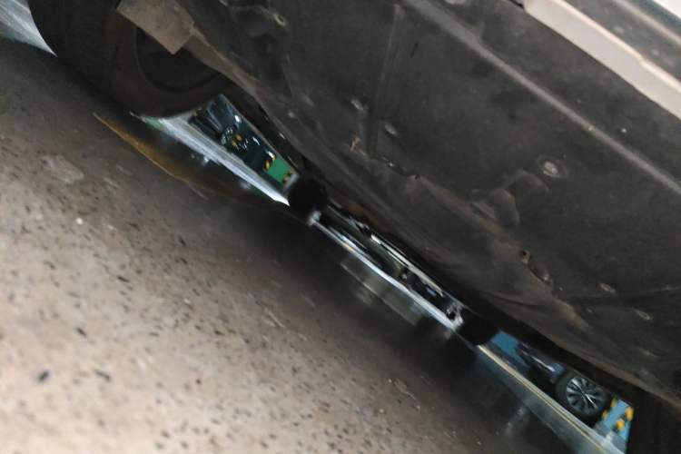 Used Toyota Granvia 2023 2.5L Hybrid Prestige PLUS Edition Chassis Front