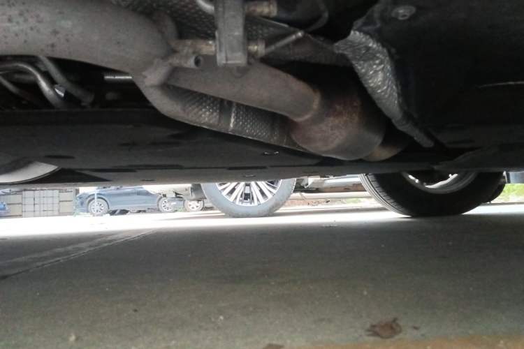 Used Toyota Granvia 2023 2.5L Hybrid Comfort Edition Chassis Front Right